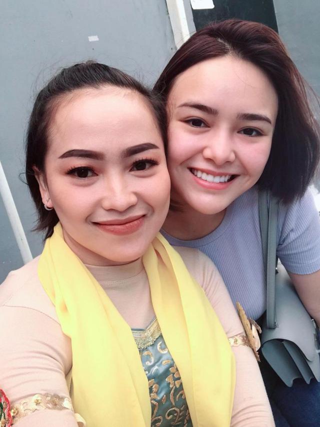 6 Potret Seleb Cewek Indonesia Serupa Tapi Tak Sedarah, Bak Pinang Dibelah Dua