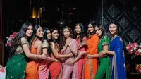 Berikut gaya busana ala India dengan kain Sari Nia Ramadhani dan squad sosialita saat rayakan ulang tahun sahabat. (Foto: instagram/ramadhaniabakrie)
