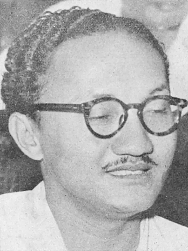 Usmar Ismail. (Ministry of Education (Kempen), Public domain, via Wikimedia Commons)