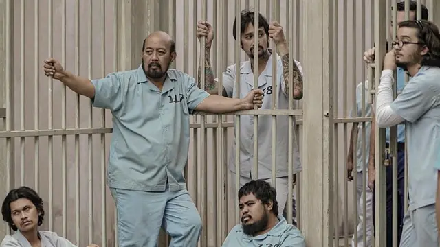 Tembus 1 Juta Penonton, Ini Potret Kompak Pemain Film Miracle In Cell No. 7
