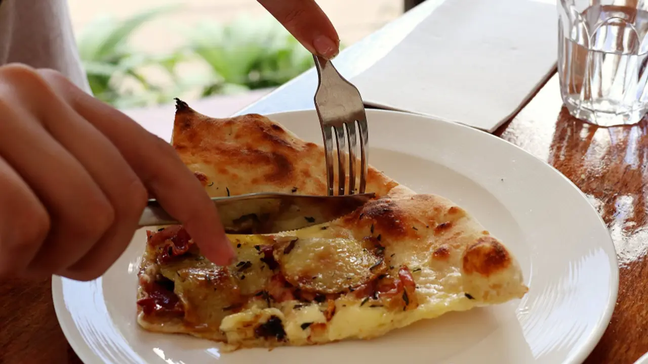 ilustrasi pizza