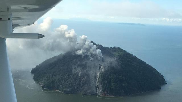 Gunung Berapi di PNG yang Lama Tertidur Meletus, Pertanda Apa?