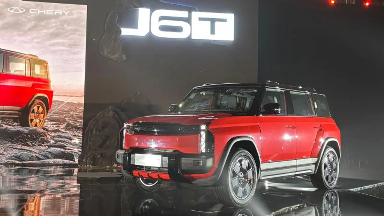 Chery Resmi Memperkenalkan J6T di Indonesia, Harga Diumumkan di GJAW 2025 (Arief A/Liputan6.com)