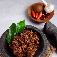 Resep bumbu pecel khas jawa./Copyright&nbsp;shutterstock.com/g/sri+widyowati