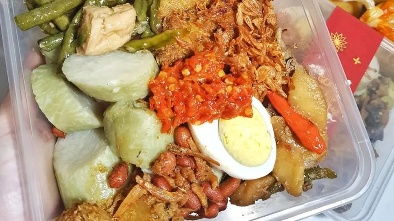 Lontong Cap Go Meh