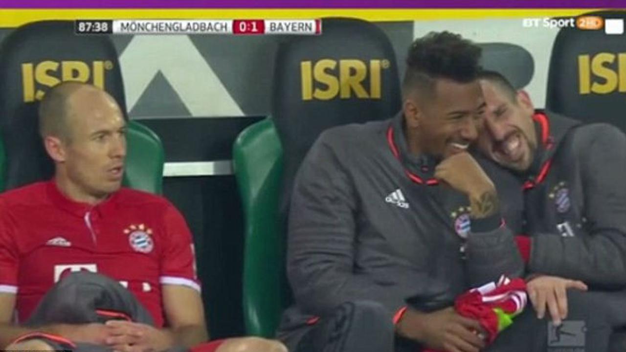 Arjen Robben marah, teman-teman satu timnya malah tertawa