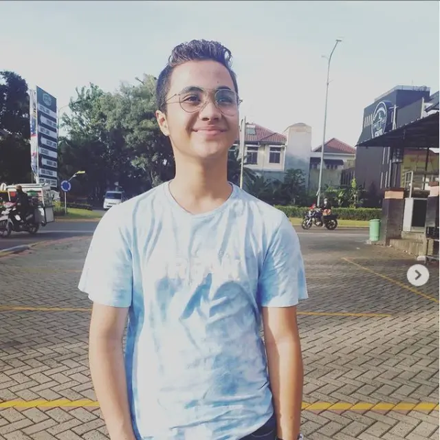 Beranjak Remaja, Ini 6 Potret Terbaru Artis Cilik Nasar Anuz yang Kian Bersinar