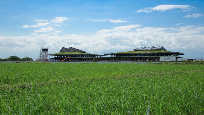 Bandara Banyuwangi (BWX).