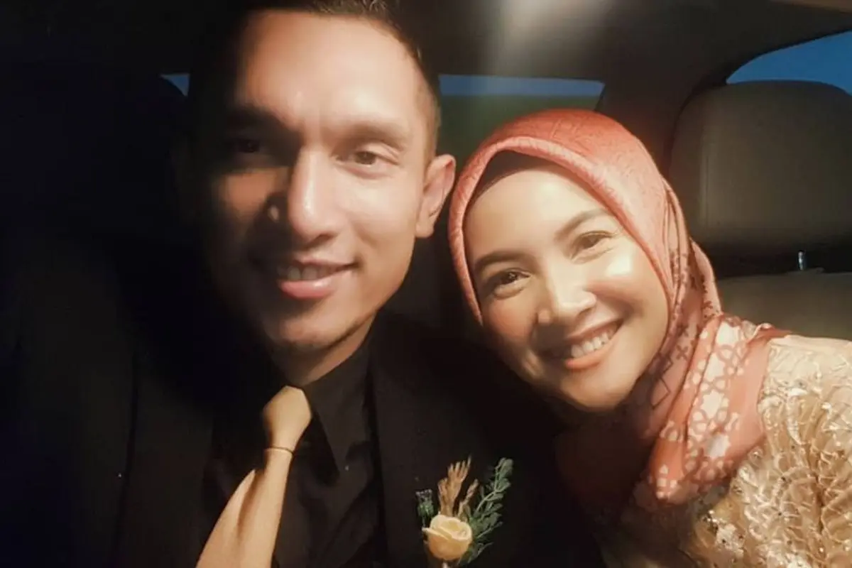 Giovanni Tobing dan Dewi Ariani