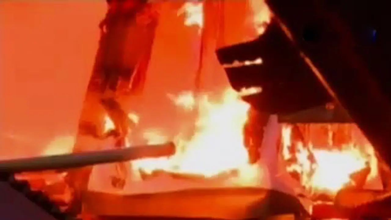 Segmen 1: Bangunan di Kalijodo Terbakar hingga Bandung Banjir