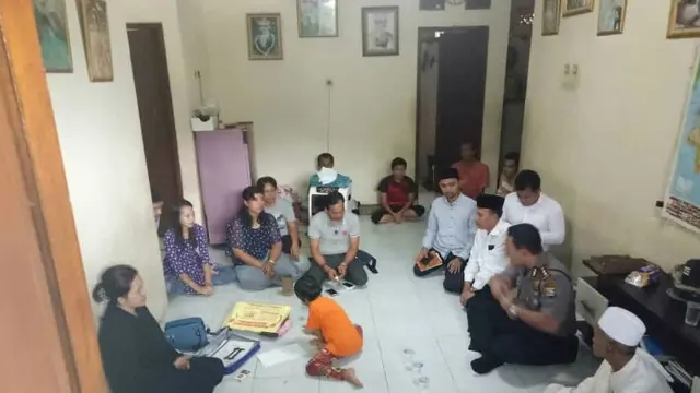 Mengenal Struktur Organisasi Kerajaan Ubur-Ubur di Banten