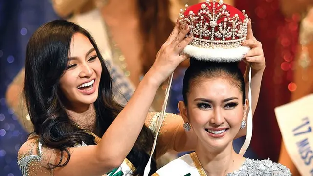 2. Mahkota Miss International