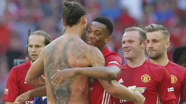 Foto: 5 Pemain Top Eropa yang Harus Rela Menyerahkan Nomor Punggungnya kepada Rekrutan Baru Klub