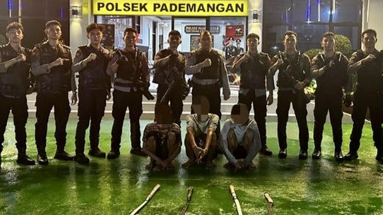 Tiga orang remaja ditangkap Tim Patroli Perintis Polres Metro Jakarta Pusat lantaran hendak tawuran.