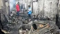 Kebakaran Pinangsia, Jakarta Barat, menghanguskan 120 rumah semi permanen.