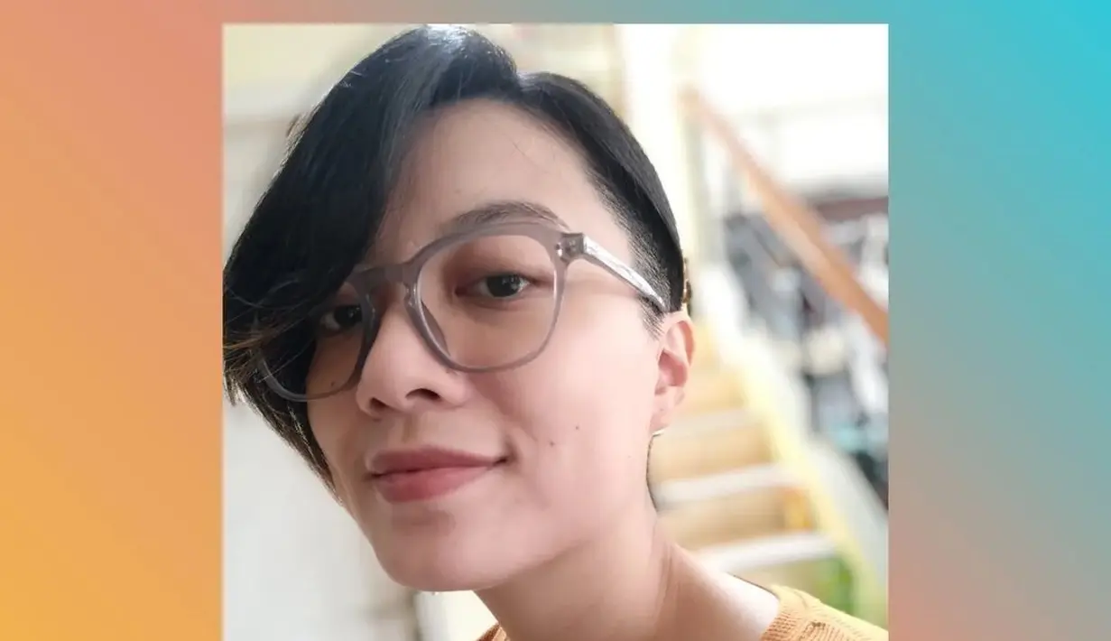 Kini jadi lebih nyentrik, banyak netizen yang ikut mengomentari penampilan Leony Vitria Hartanti. (FOTO: instagram.com/leonyvh/)