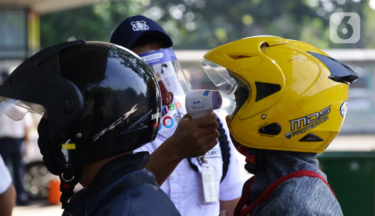 FOTO Hari Pertama Ragunan Kembali Dibuka - News Liputan6.com