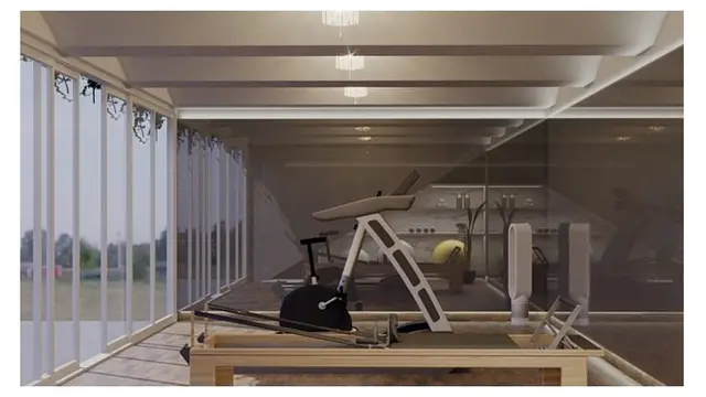 9 Potret Rumah Baru Ayu Dewi, Mewah Banget dan Punya Golf Simulator