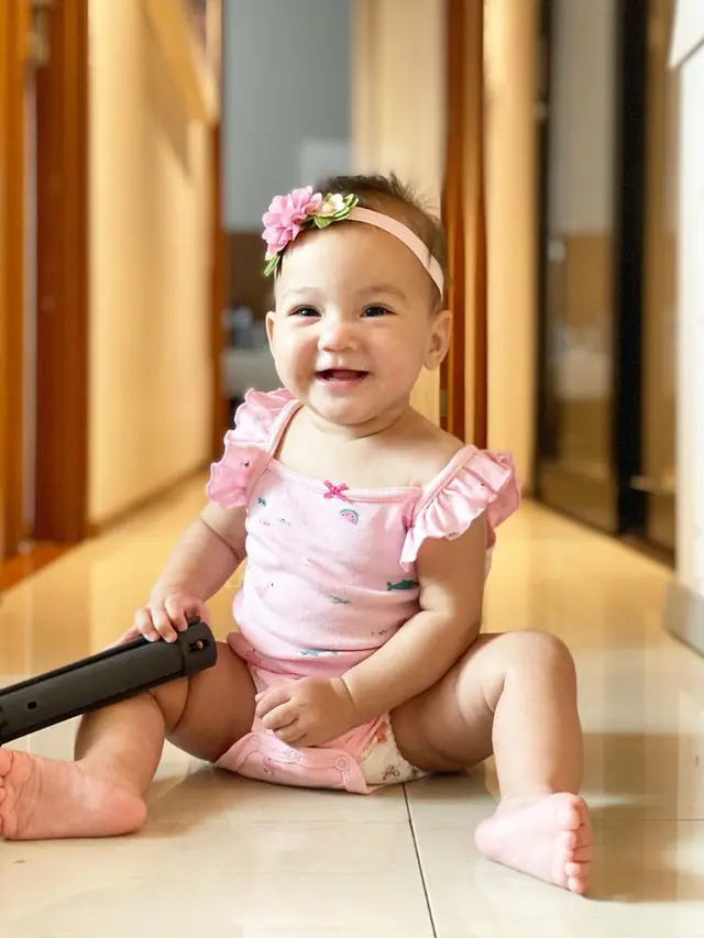 Numa Kamala Srikandi (anak Mona Ratuliu)