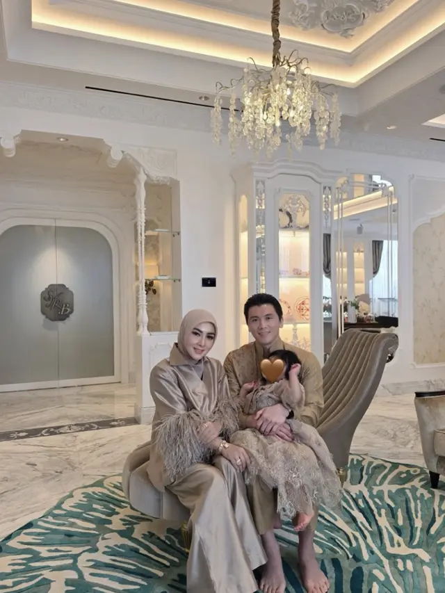 Potret Ruang Tamu Rumah Syahrini di Jakarta