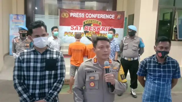 Polres Pandeglang Tangkap Dua Pelaku Rudapaksa Gadis Difabel. (Kamis, 20/05/2021). (Liputan6.com/Yandhi Deslatama).