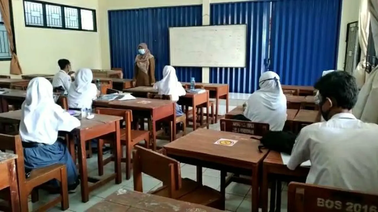 sekolah tatap muka