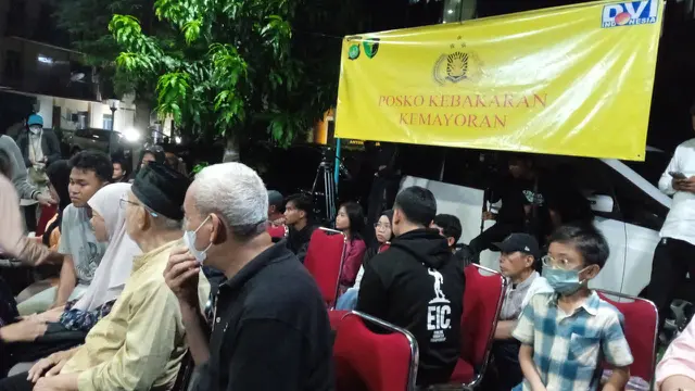 Keluarga Korban kebakaran terra drone di Posko Ante Mortem