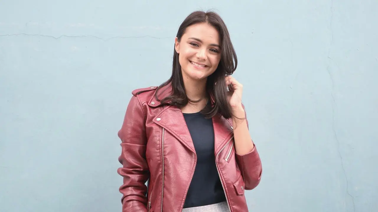 [Bintang] Foto: Amanda Rawles Berbagi Tips Jalani Puasa