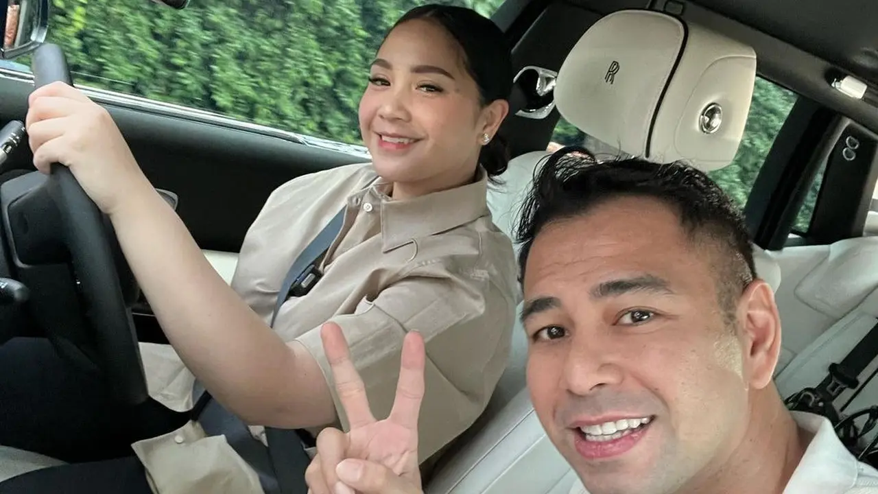[Fimela] Nagita Slavina dan Raffi Ahmad