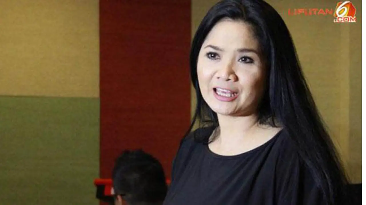 Bagi Vina Panduwinata, Mamamia 2014 adalah Berlian