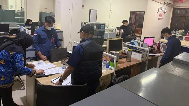 Kejagung Geledah Kantor Sekda Bekasi Terkait Korupsi Migas