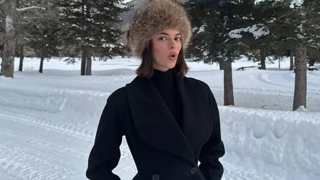 Intip outfit musim dingin kendall jenner. (credit:instagram.com/kendalljenner)