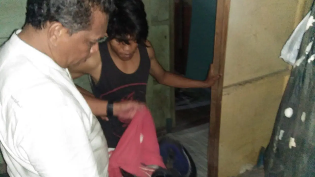 Polisi menangkap terduga pelaku teror alat kelamin di Polman. (Foto: Liputan6.com/Istimewa/Abdul Rajab Umar)