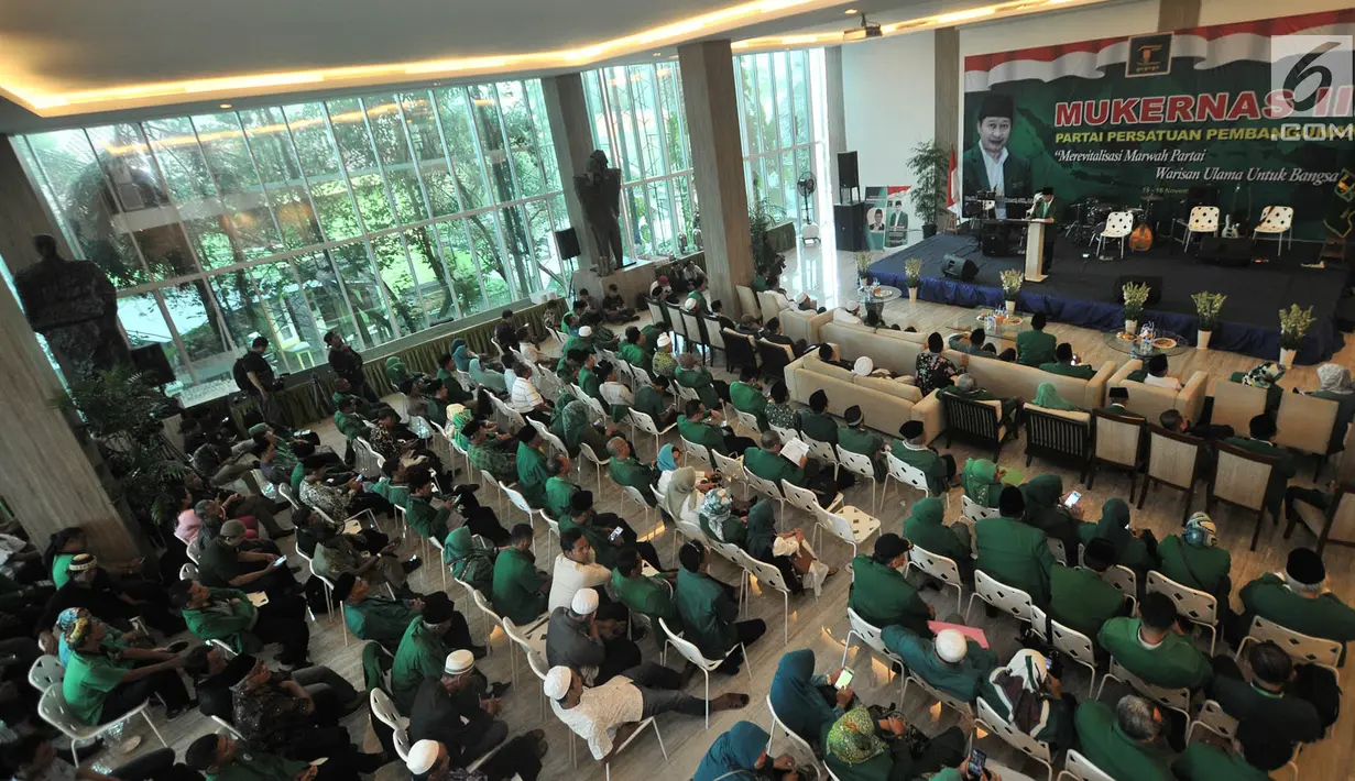 Suasana Mukernas III PPP Muktamar Jakarta di Kantor DPP PPP, Menteng, Kamis (15/11). Mukernas mengagendakan pengukuhan Humphrey Djemat sebagai ketua umum. (Merdeka.com/Iqbal Nugroho)