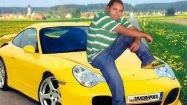 6 Foto Editan Pria dengan Kendaraan Mewah Ini Bikin Tepuk Jidat