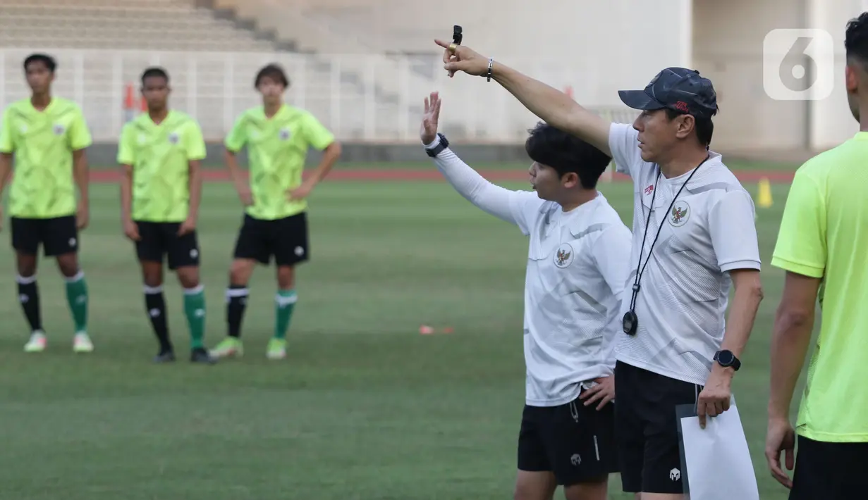 Meski demikian, perjalanan Shin Tae-yong bersama Timnas Indonesia tidak selalu berjalan mulus. (Liputan6.com/Helmi Fithriansyah)