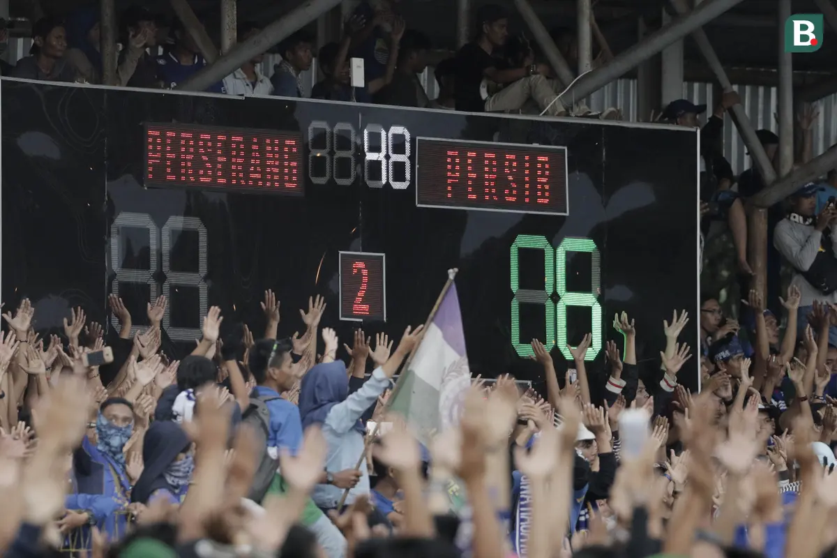 Persib Bandung Vs Perserang Serang