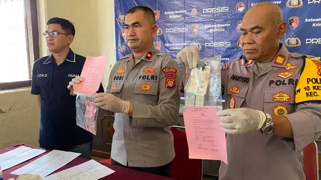 Polsek Palmerah berhasil menangkap sepasang suami-istri (Pasutri) yang mencuri sepeda motor milik tetangga.