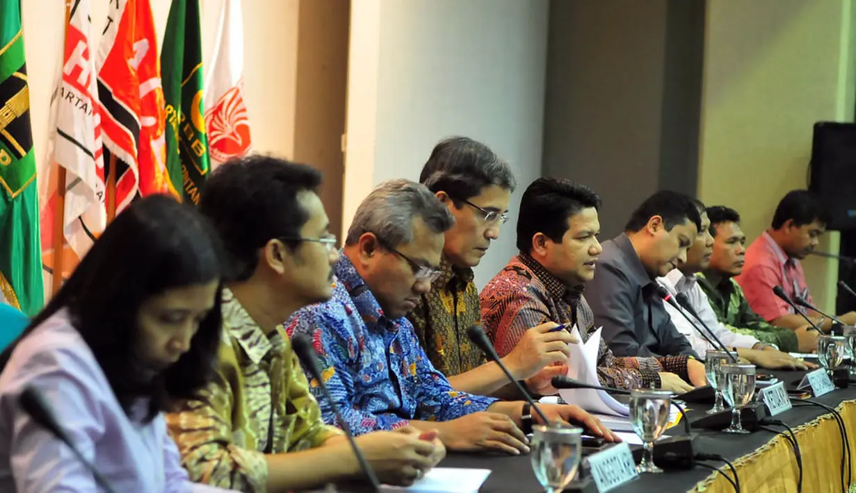 KPU dan Bawaslu menyepakati untuk segera menindaklanjuti Perppu Nomor 1/2014 tentang Pemilihan Gubernur, Bupati, dan Wali Kota, Jakarta, (21/10/14). (Liputan6.com/Johan Tallo)