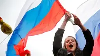 Ilustrasi Rusia dan Bendera Rusia (AP PHOTO/Alexander Zemlianichenko)