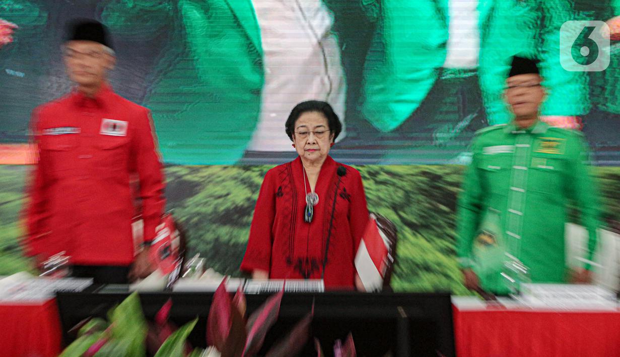 Ganjar menyebut cawapres harus memiliki kesamaan pandangan seperti dirinya. "(Kriteria cawapres) seperti saya," kata Ganjar di Stadion Utama Gelora Bung Karno, Jakarta, Minggu (30/4/2023). (Liputan6.com/Faizal Fanani)