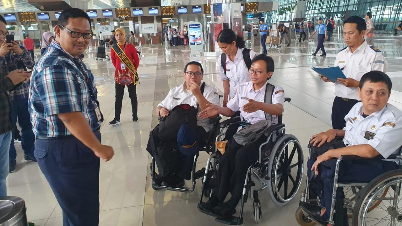 PT Angkasa Pura II (Persero) berencana akan merekrut penyandang disabilitas untuk bekerja di Bandara Internasional Soekarno-Hatta.