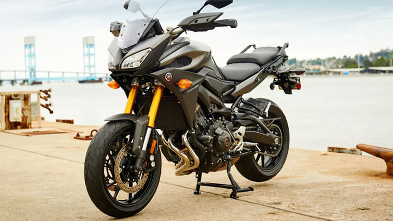 Selubung Yamaha MT-09 Versi Touring Dibuka di EICMA 2014