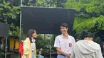 Prilly Latuconsina saat syuting dengan Yesaya Abraham Sitanggang untuk film Gita Cinta dari SMA. (Foto: Instagram/ prillylatuconsina96)