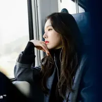 Di balik penampilannya yang selalu ceria di setiap saat, ternyata Irene Red Velvet adalah tipe orang yang Introvert. (Foto: koreaboo.com)