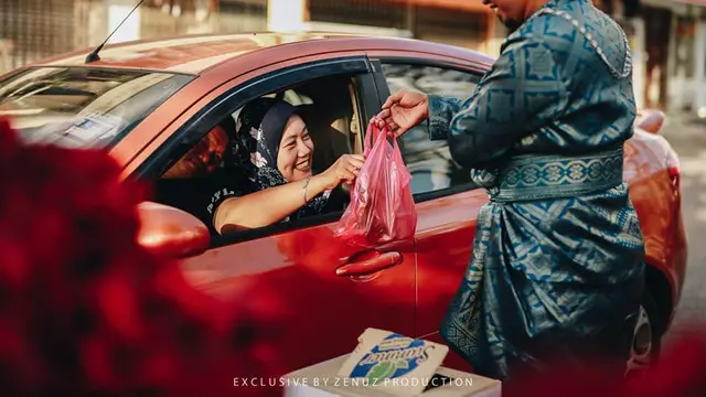 Pernikahan di Tengah Wabah Covid-19, Pasangan Ini Usung Konsep Kondangan Drive-Thru