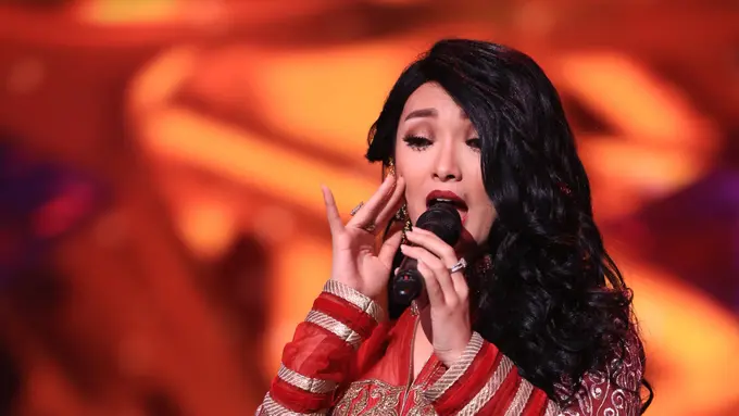 [Bintang] Zaskia Gotik