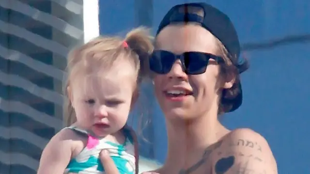 harry-131008c.jpg