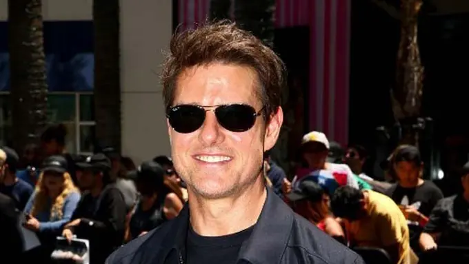 [Bintang] Tom Cruise 