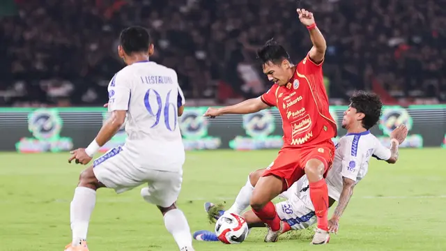 Tanding di Kandang, Persija Tumbang